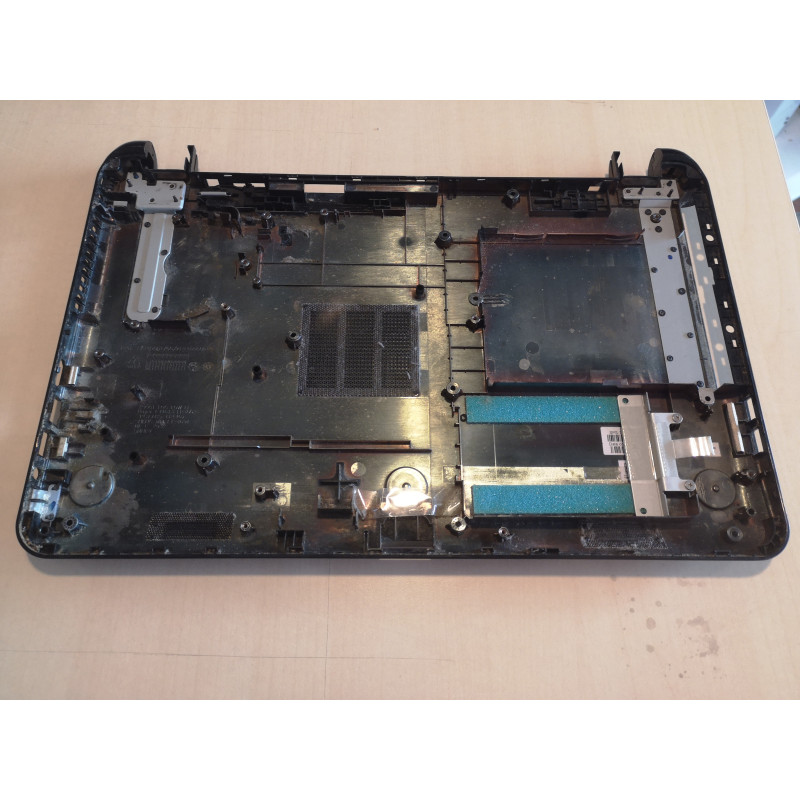 Coque inférieur 775087-001 pour Pc HP 15-G257NF - Occasion Coque inférieur 775087-001 pour Pc HP 15-G257NF - Occasion