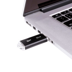 CLE USB SILICON POWER U02 32GB PLASTIC NOIRE USB 2.0 SP032GBUF2U02V1K